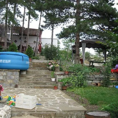 Guest house Nadia *